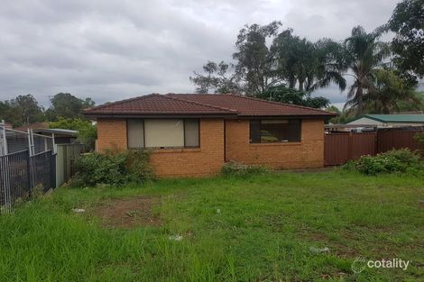 Property photo of 52 Yarramundi Drive Dean Park NSW 2761