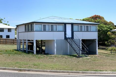 Property photo of 31 Ocean Street Tannum Sands QLD 4680