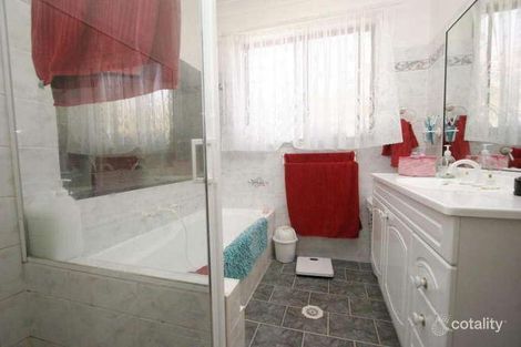 Property photo of 3 Chad Place St Clair NSW 2759