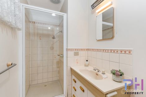 Property photo of 39 Clee Crescent Strathdale VIC 3550