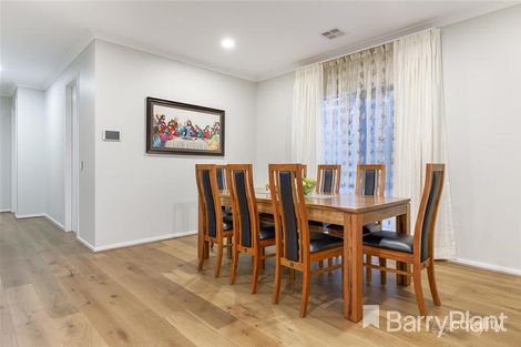 Property photo of 61 Chi Avenue Keysborough VIC 3173