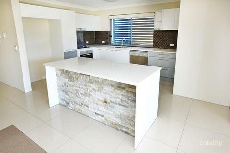 4/8-10 Georgina St, Woody Point, QLD 4019