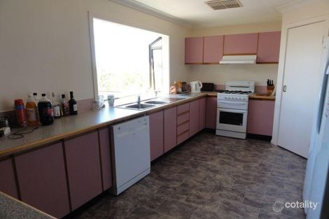 Property photo of 16 Margaret Avenue Dalby QLD 4405