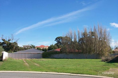 9 Cleveland Ct, Meadow Springs, WA 6210