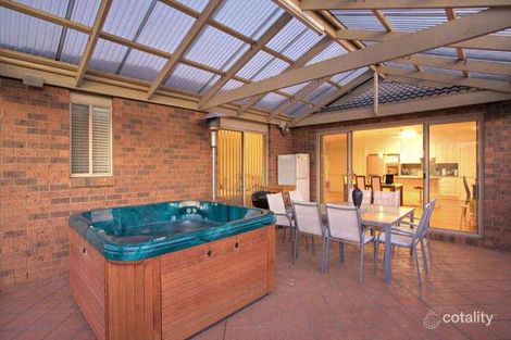 Property photo of 21 Edinburgh Drive Skye VIC 3977