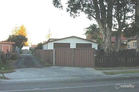 2 Torrens Ave, The Entrance, NSW 2261