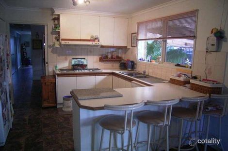 Property photo of 73 Waverley Park Drive Cranbourne North VIC 3977