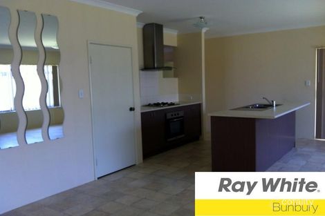 Property photo of 11 Murtin Road Dalyellup WA 6230