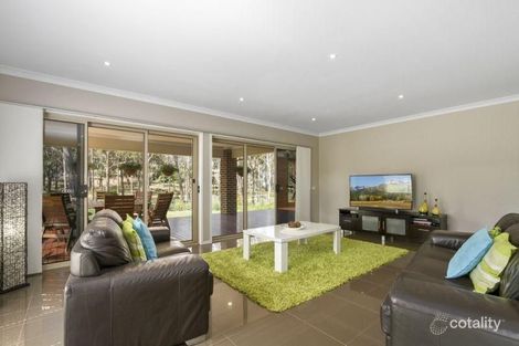 Property photo of 98 Ocean View Parade Lakes Entrance VIC 3909