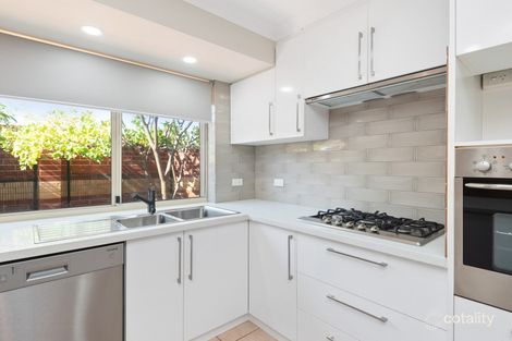 1/15 Bredgar Way, Marangaroo, WA 6064