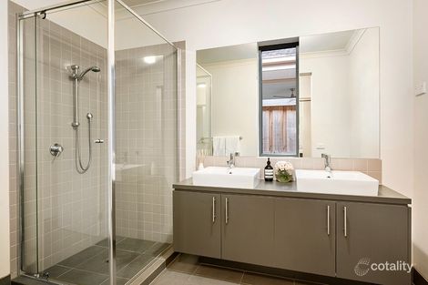 Property photo of 3 Ambleside Link Doreen VIC 3754