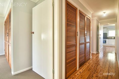Property photo of 20 Mangowa Close Orange NSW 2800