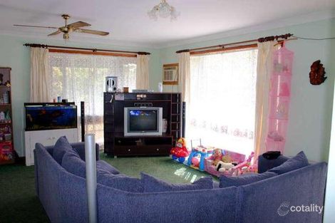 Property photo of 18 Billbabourie Road Gwandalan NSW 2259