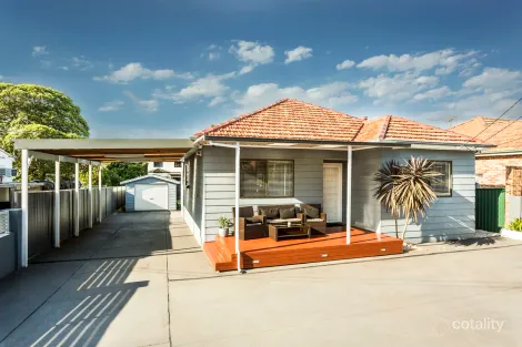 138 Wilbur St, Greenacre, NSW 2190