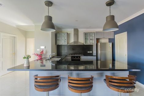 Property photo of 32 James O'Donnell Drive Bowenfels NSW 2790