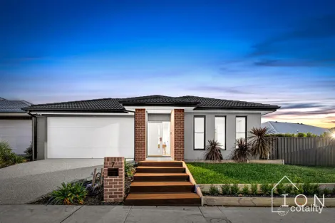 7 Chrysalis Cres, Clyde, VIC 3978