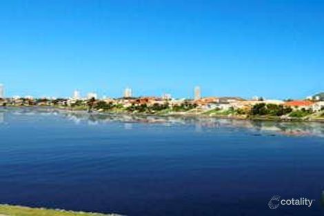 27 Lakefront Cres, Varsity Lakes, QLD 4227