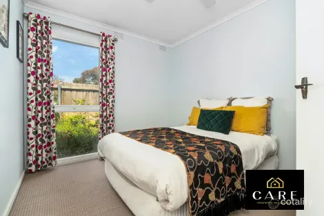 Property photo of 32 Centenary Street Seaford VIC 3198