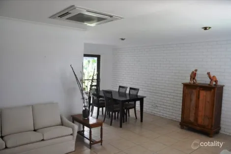 Property photo of 23 Gretel Drive Clinton QLD 4680