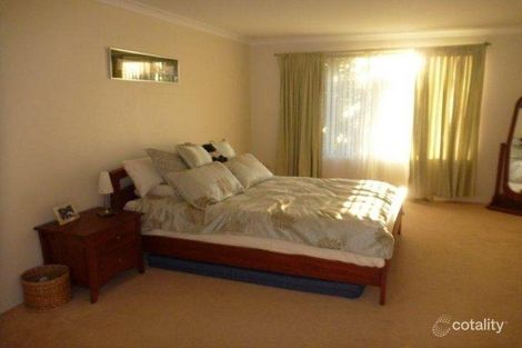 Property photo of 8 Pulsano Mews Secret Harbour WA 6173