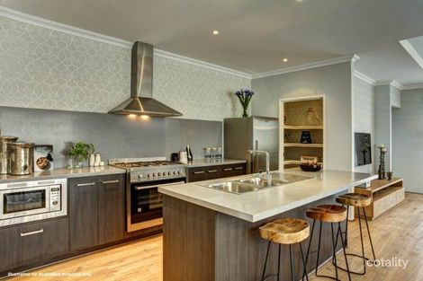 Property photo of 6 Amiens Street Hilbert WA 6112