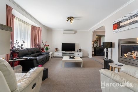 Property photo of 52 Piccolotto Drive Melton West VIC 3337