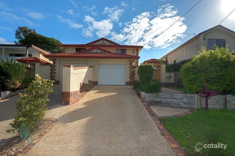 Property photo of 2/26 Poinciana Crescent Bundall QLD 4217