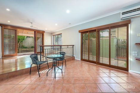 Property photo of 2/26 Poinciana Crescent Bundall QLD 4217