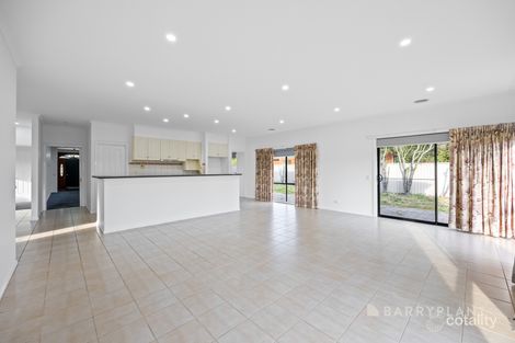 Property photo of 21 Boulevarde Drive Alfredton VIC 3350