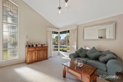 Property photo of 7 Sherman Crescent Spring Gully VIC 3550