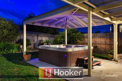 Property photo of 21 Hadley Circuit Narre Warren South VIC 3805