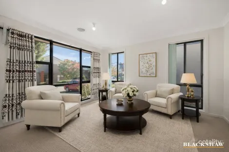 Property photo of 26 Turbayne Crescent Forde ACT 2914