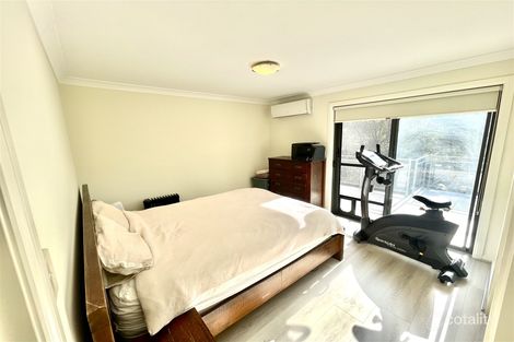 Property photo of 8 The Crescent North Narrabeen NSW 2101