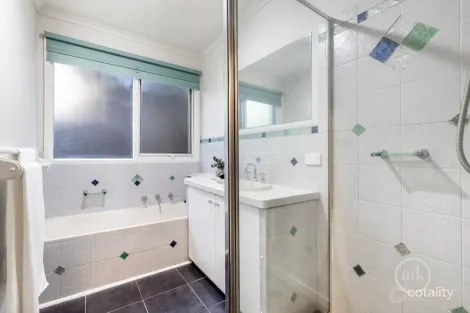 Property photo of 4 Mitchell Avenue Montmorency VIC 3094