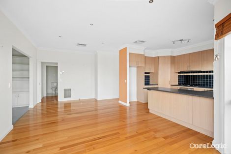 Property photo of 2/12 Elizabeth Street Doncaster East VIC 3109