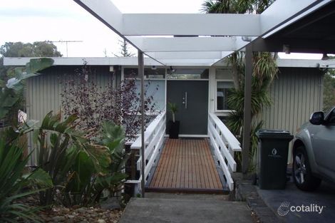 Property photo of 76 Valley Parade Glen Iris VIC 3146