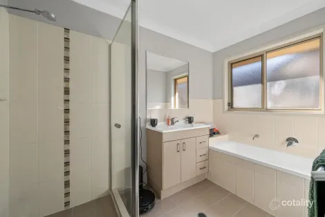 Property photo of 14 Collingrove Circuit Pimpama QLD 4209