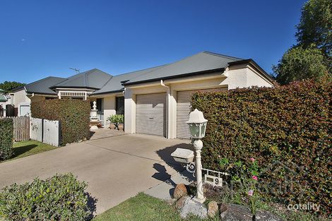 Property photo of 9 Beerwah Place Forest Lake QLD 4078
