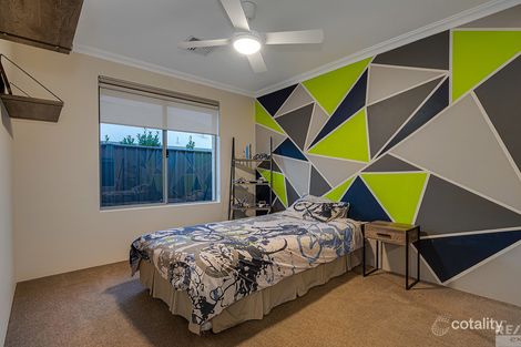 Property photo of 82 Wallangarra Road Carramar WA 6031