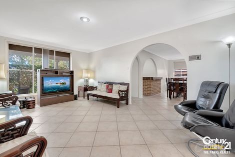 Property photo of 39 Glen Logan Road Bossley Park NSW 2176