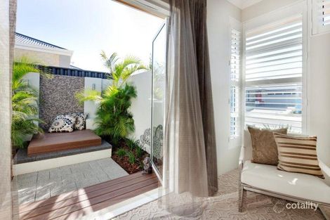 Property photo of 50 Bibra Loop Dalyellup WA 6230