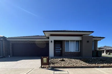 14 Gundagai Cct, Kalkallo, VIC 3064