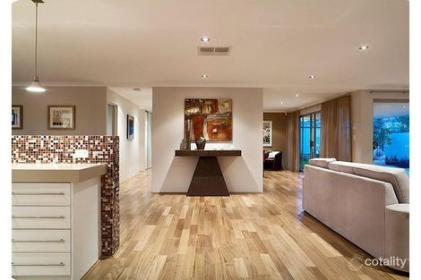 Property photo of 31 Simpson Street Applecross WA 6153