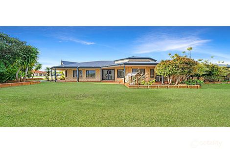 Property photo of 2 Greenwich Parade Canning Vale WA 6155