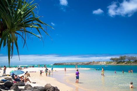 Property photo of 2/10 Tawarri Crescent Burleigh Heads QLD 4220