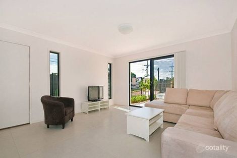 Property photo of 2/698-700 Kingston Road Loganlea QLD 4131