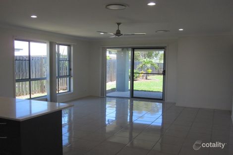 Property photo of 105 Whitehaven Drive Blacks Beach QLD 4740