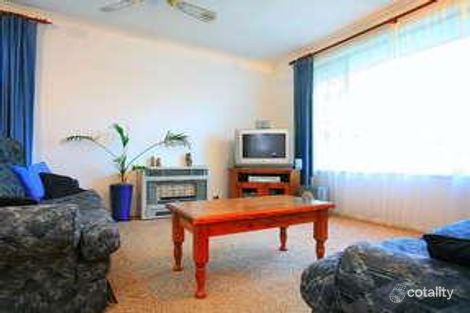 Property photo of 17 Elm Grove Langwarrin VIC 3910