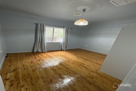 Property photo of 18 Campbell Place Wagga Wagga NSW 2650