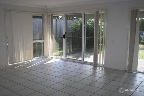 Property photo of 5 Rachael Court Wynnum West QLD 4178